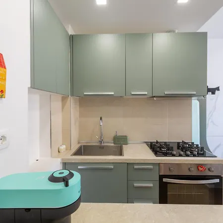 Charming Little Gem With Parking And Mountain Views * Rapallo