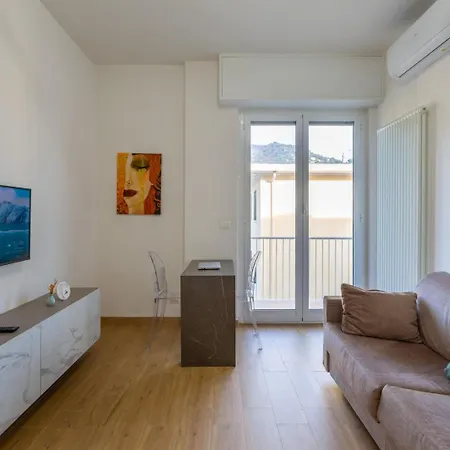 Charming Little Gem With Parking And Mountain Views Rapallo