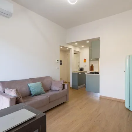 Charming Little Gem With Parking And Mountain Views Rapallo