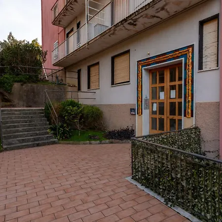 Charming Little Gem With Parking And Mountain Views * Rapallo
